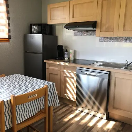 4 Personnes Dans Domaine Prive Holiday home